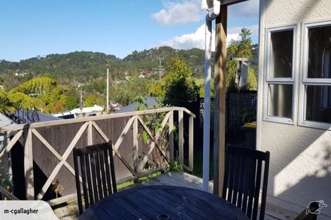 Photo of property in 8a Matama Road, Glen Eden, Auckland, 0602