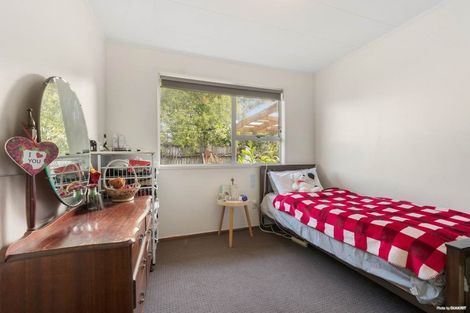 Photo of property in 78 Reynella Drive, Massey, Auckland, 0614