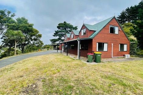 Photo of property in 3 Hastings Grove, Wainuiomata, Lower Hutt, 5014