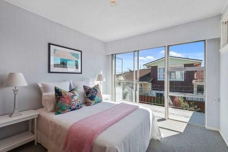 Photo of property in 6 Apollo Place, Papanui, Christchurch, 8052