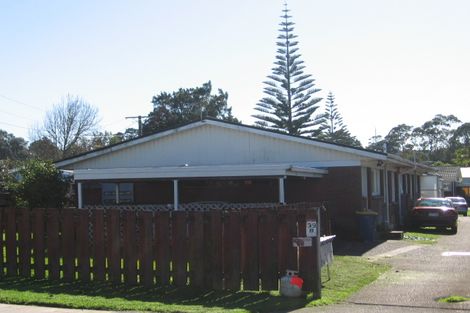 Photo of property in 39a Harrington Road, Henderson, Auckland, 0610