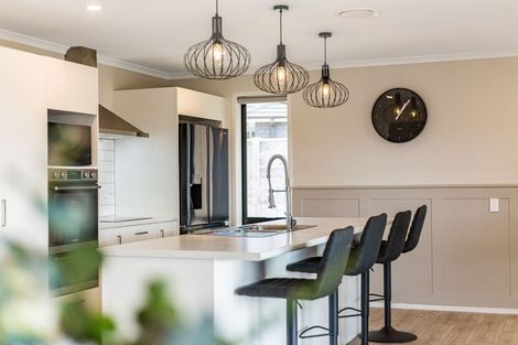 Photo of property in 27 Topsail Way, Whitby, Porirua, 5024