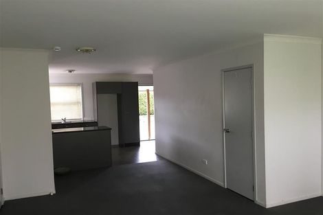 Photo of property in St Claire Village, 1/172 Mcleod Road, Te Atatu South, Auckland, 0610
