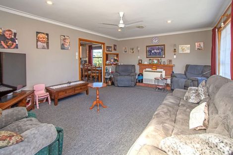 Photo of property in 83 Vancouver Crescent, Wainoni, Christchurch, 8061