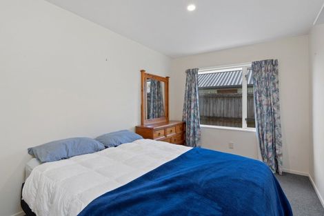 Photo of property in 1 Oakden Drive, Darfield, 7510