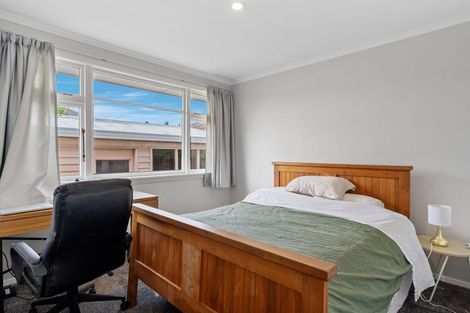 Photo of property in 77a Mackenzie Avenue, Woolston, Christchurch, 8023