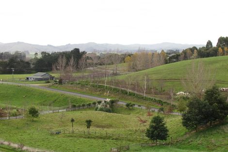 Photo of property in 117j Lees Pakaraka Road, Te Ore Ore, Masterton, 5886