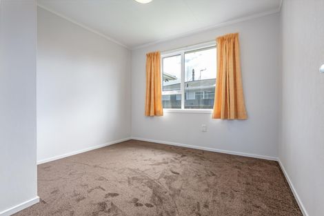 Photo of property in 18 Acacia Street, Kelvin Grove, Palmerston North, 4414