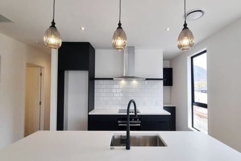 Photo of property in 6 Crop Street, Jacks Point, 9371