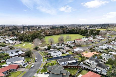 Photo of property in 43 Lansdowne Crescent, Glenview, Hamilton, 3206