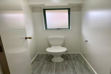 Photo of property in 30 Liddesdale Place, Papakura, 2110