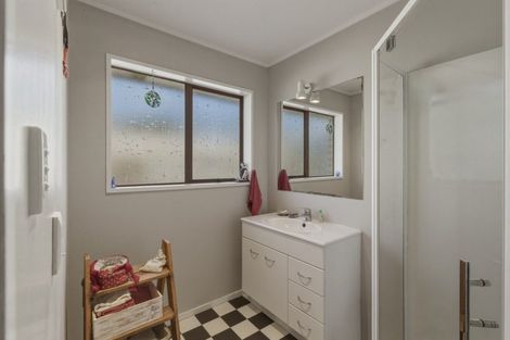 Photo of property in 195 High Street, Bulls, 4818