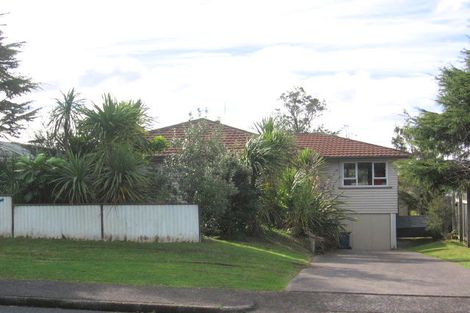 Photo of property in 23 Taipari Road, Te Atatu Peninsula, Auckland, 0610