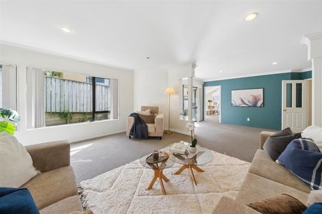 Photo of property in 23 Amesbury Drive, Churton Park, Wellington, 6037