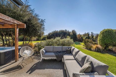 Photo of property in 916 Aubrey Road, Albert Town, Wanaka, 9305