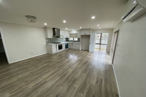 Photo of property in 1 Deepak Lane, Papatoetoe, Auckland, 2025