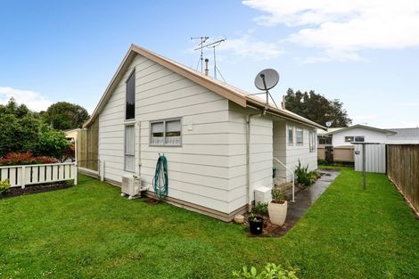 Photo of property in 2 Grove Place, Dinsdale, Hamilton, 3204