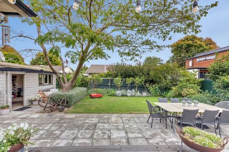 Photo of property in 14 Tui Street, Fendalton, Christchurch, 8041