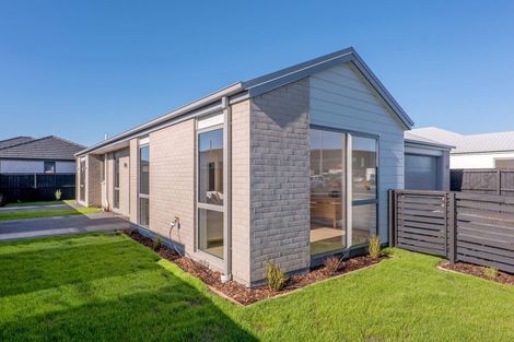 Photo of property in 72 Blakes Road, Prebbleton, 7604