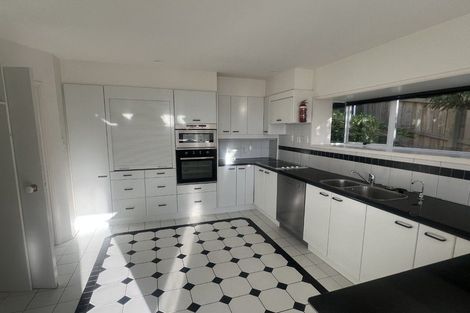 Photo of property in 1/2a Cracroft Terrace, Cashmere, Christchurch, 8022