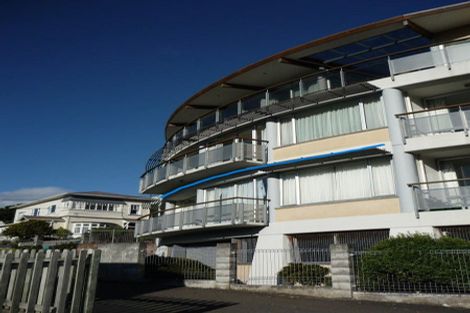 Photo of property in 74 Nairn Street, Mount Cook, Wellington, 6011