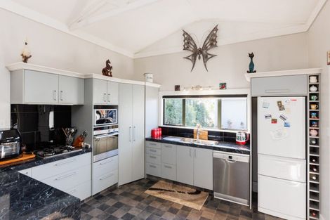 Photo of property in 62 Nga Tawa Road, Marton, 4787