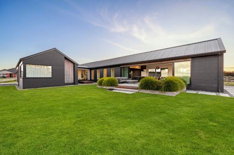Photo of property in 32 Glenwood Grove, Whatawhata, Hamilton, 3285