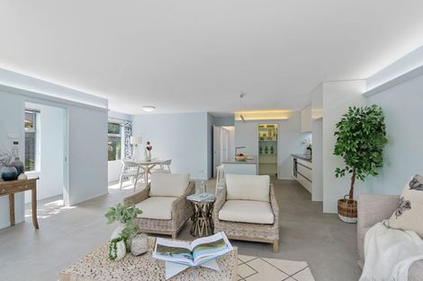 Photo of property in 64 Hewitts Road, Merivale, Christchurch, 8014