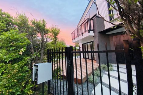 Photo of property in 52 Park Rise, Campbells Bay, Auckland, 0630