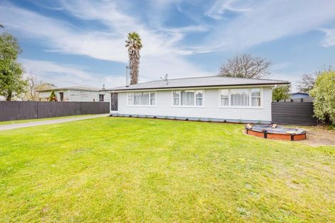 Photo of property in 16 Williams Street, Otane, 4202