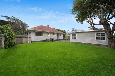 Photo of property in 12 Haddon Street, Mangere East, Auckland, 2024