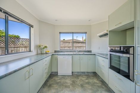 Photo of property in 34a Kensington Drive, Taradale, Napier, 4112