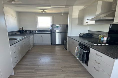 Photo of property in 58a Pratt Avenue, Foxton Beach, Foxton, 4815