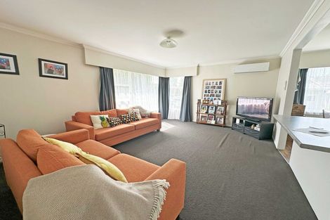 Photo of property in 2 Terence Street, Fairview Downs, Hamilton, 3214