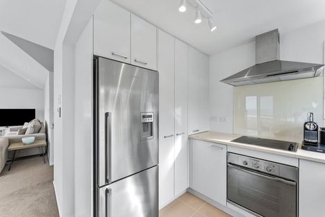 Photo of property in 1/14 Bournemouth Terrace, Murrays Bay, Auckland, 0630