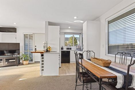 Photo of property in 1/55 Picton Avenue, Riccarton, Christchurch, 8011