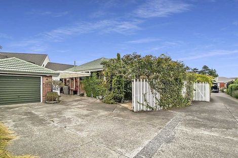 Photo of property in 183 Wairakei Road, Bryndwr, Christchurch, 8053