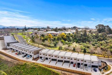 Photo of property in 7/12 Westmorland Rise, Bethlehem, Tauranga, 3110