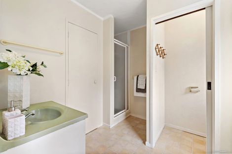 Photo of property in 10a Stillwater Crescent, Stillwater, Silverdale, 0993