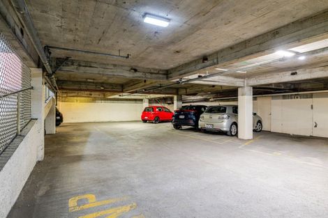 Photo of property in 3/6p Queen Street, Palmerston North, 4410