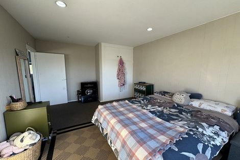 Photo of property in 4/107 Holly Road, St Albans, Christchurch, 8014