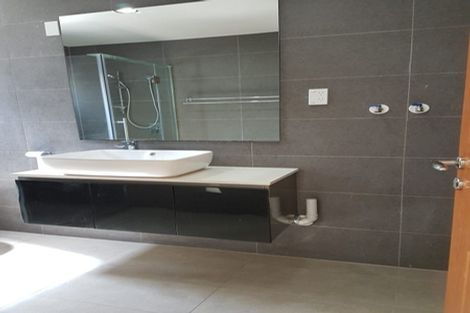 Photo of property in 76 Gallony Avenue, Massey, Auckland, 0614