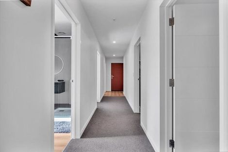 Photo of property in 215 Aubrey Road, Wanaka, 9305