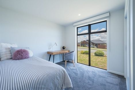 Photo of property in 45 Katania Heights, Brightwater, 7022