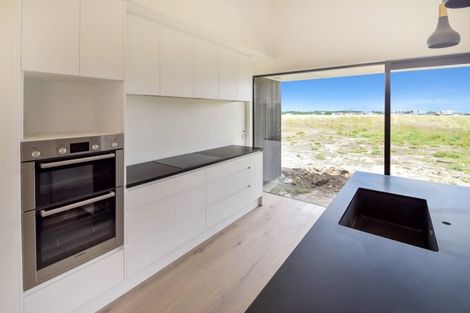 Photo of property in 30 The Drive, Twizel, 7999