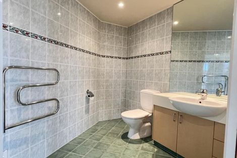 Photo of property in 12/80u Salamanca Road, Kelburn, Wellington, 6012