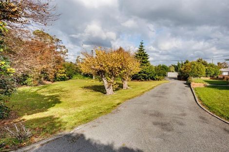 Photo of property in 197 Bridge Street, Bulls, 4818