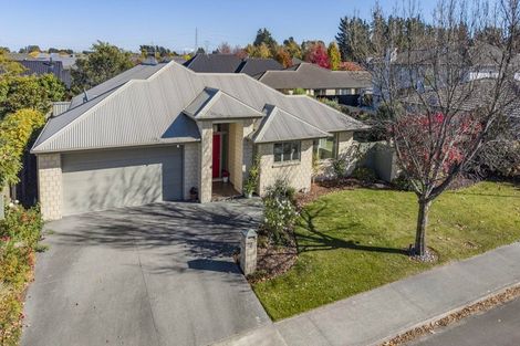 Photo of property in 2 Ascot Place, Rangiora, 7400