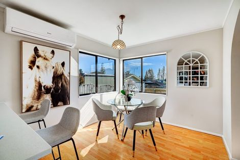 Photo of property in 2/14 Chip Grove, Sunnyhills, Auckland, 2010