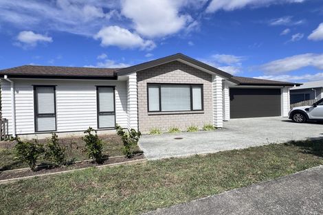 Photo of property in 88 Arran Drive, Orewa, 0931